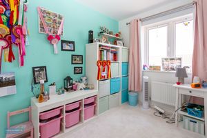 Bedroom- click for photo gallery